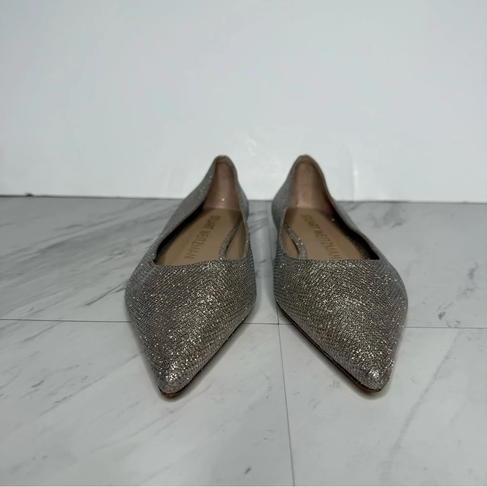 Stuart Weitzman Pointy Toe Gold Sliver Glitter Flat 8B